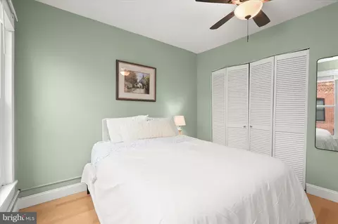 Bedroom - 405 E Clement St, Baltimore, MD 21230 photo 5 of 5