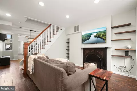 Living - 405 E Clement St, Baltimore, MD 21230 photo 1 of 1