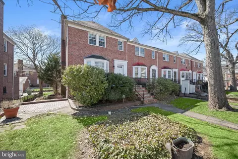 1509 Shadyside Rd, Baltimore, MD 21218 photo 2