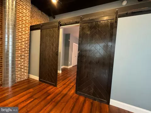 1143 Hull St, Baltimore, MD 21230 photo 23