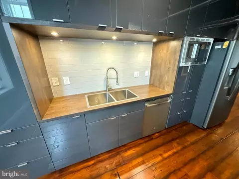 1143 Hull St, Baltimore, MD 21230 photo 5