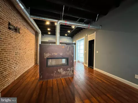 1143 Hull St, Baltimore, MD 21230 photo 11