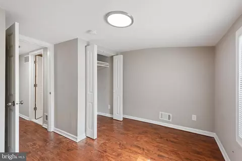 Entry Way - 1145 Ward St, Baltimore, MD 21230 photo 8 of 8
