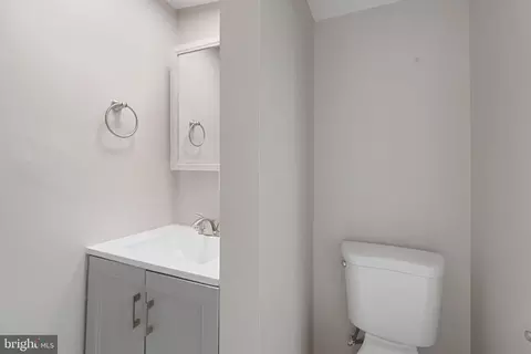 Bath - 1145 Ward St, Baltimore, MD 21230 photo 1 of 1