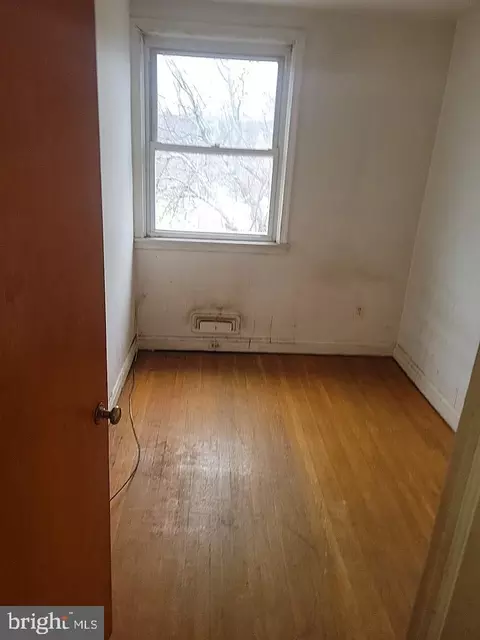 4921 Greencrest Rd, Baltimore, MD 21206 photo 6