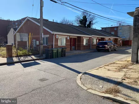 851 Lemmon St, Baltimore, MD 21201