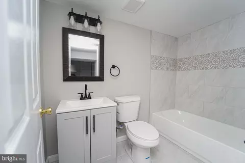 2829 Baker St, Baltimore, MD 21216 photo 24