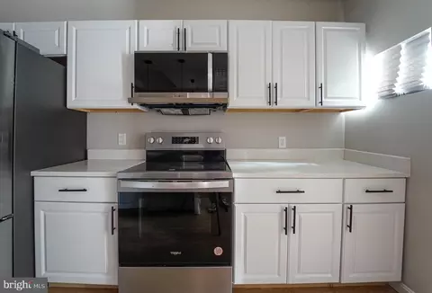 2829 Baker St, Baltimore, MD 21216 photo 10