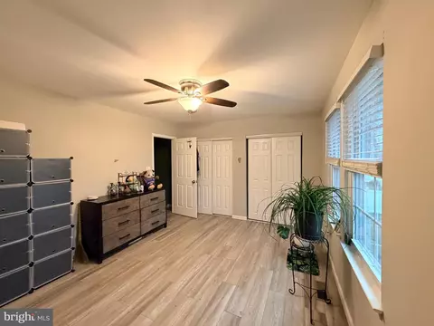 Other - 37 Cobber Ln, Baltimore, MD 21229 photo 16 of 17