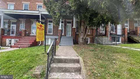 2815 Clifton Ave, Baltimore, MD 21216