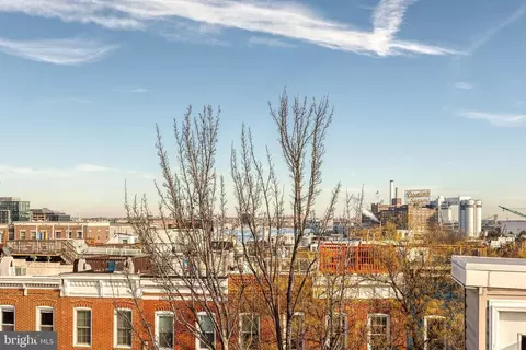 View/Area - 440 E Clement St, Baltimore, MD 21230 photo 1 of 5