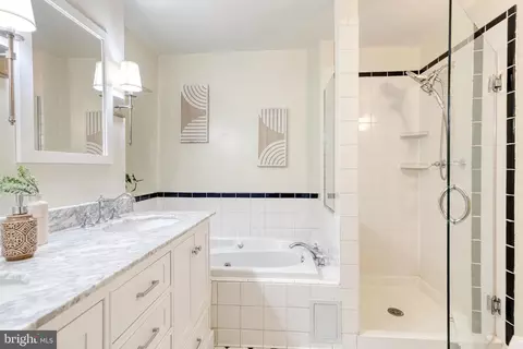 Bath - 440 E Clement St, Baltimore, MD 21230 photo 2 of 3