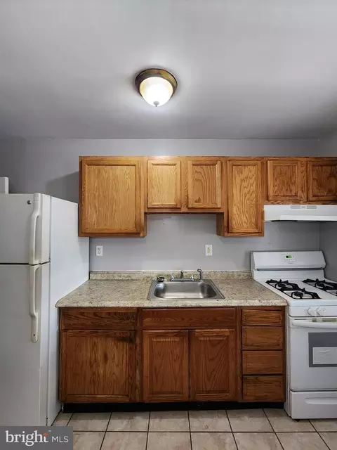 Kitchen - 6305 Brown Ave, Baltimore, MD 21224 photo 2 of 5