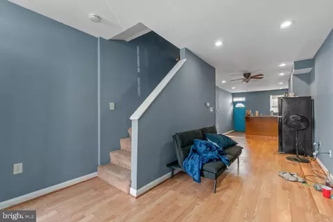 Entry Way - 1309 Kuper St, Baltimore, MD 21223 photo 2 of 12