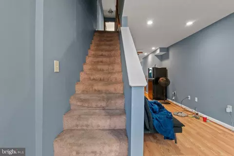 Entry Way - 1309 Kuper St, Baltimore, MD 21223 photo 9 of 12