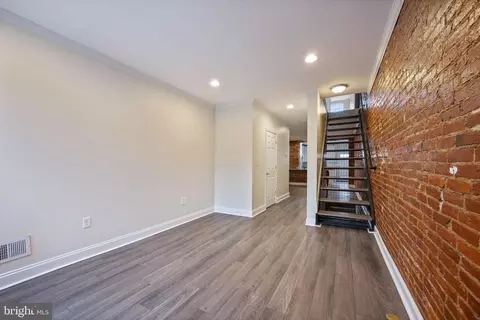 Living - 1180 Nanticoke St, Baltimore, MD 21230 photo 3 of 4