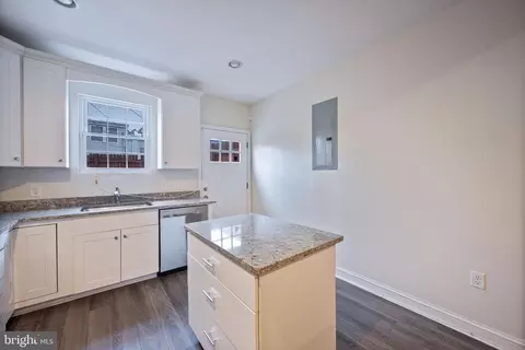 Kitchen - 1180 Nanticoke St, Baltimore, MD 21230 photo 4 of 4