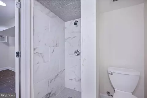 Bath - 1180 Nanticoke St, Baltimore, MD 21230 photo 4 of 5