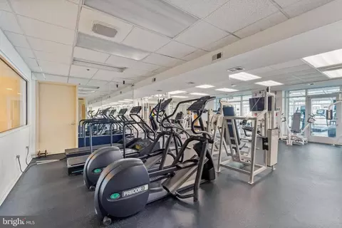 Other - 100 Harborview Dr #814, Baltimore, MD 21230 photo 10 of 17
