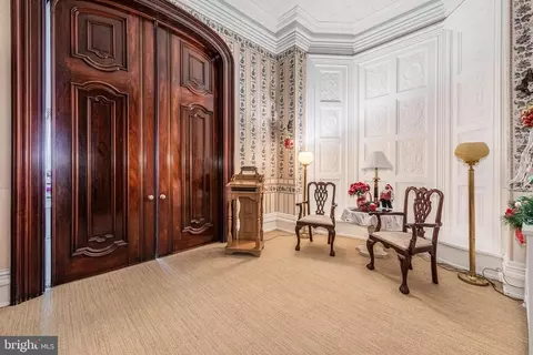 Entry Way - 1300 Eutaw Pl, Baltimore, MD 21217 photo 4 of 7