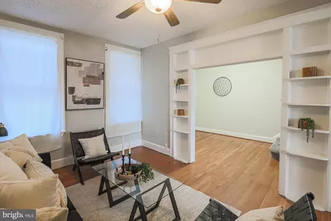 Living - 743 Linnard St, Baltimore, MD 21229 photo 2 of 2