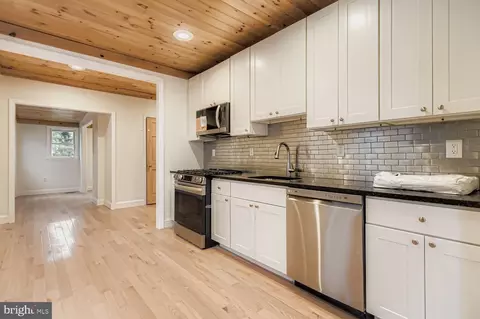 Kitchen - 5930 Glenoak Ave, Baltimore, MD 21214 photo 1 of 1