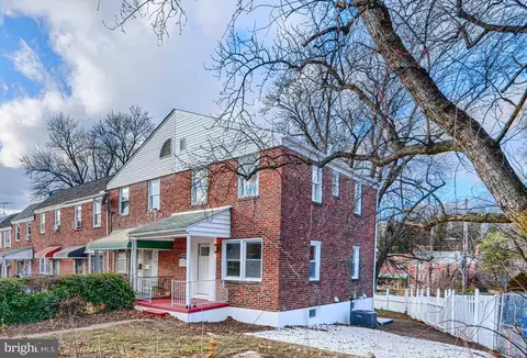 Exterior - 4400 Manorview Rd, Baltimore, MD 21229 photo 1 of 7