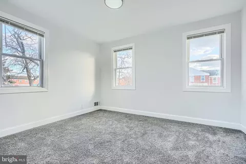 Bedroom - 4400 Manorview Rd, Baltimore, MD 21229 photo 1 of 2