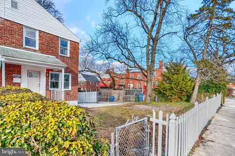 Exterior - 4400 Manorview Rd, Baltimore, MD 21229 photo 3 of 7