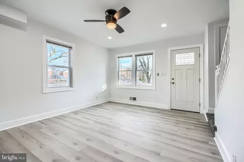 Living - 4400 Manorview Rd, Baltimore, MD 21229 photo 1 of 3