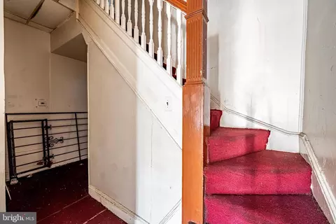 Entry Way - 1706 Appleton St, Baltimore, MD 21217 photo 4 of 5