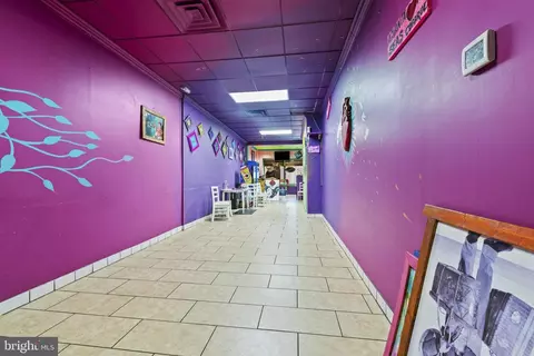 Entry Way - 3418 Eastern Ave, Baltimore, MD 21224 photo 12 of 22