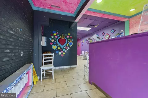 Entry Way - 3418 Eastern Ave, Baltimore, MD 21224 photo 3 of 22