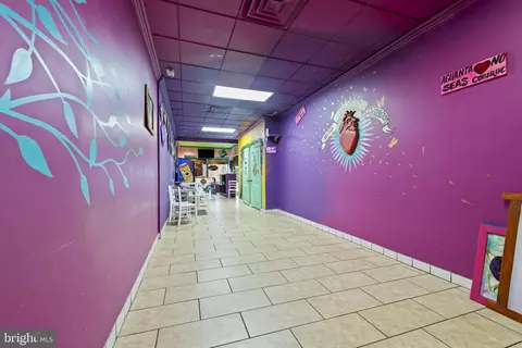 Entry Way - 3418 Eastern Ave, Baltimore, MD 21224 photo 11 of 22