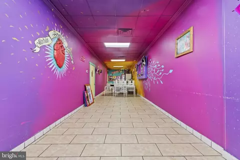 Entry Way - 3418 Eastern Ave, Baltimore, MD 21224 photo 16 of 22