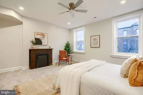 Bedroom - 1911 Park Ave, Baltimore, MD 21217 photo 4 of 9