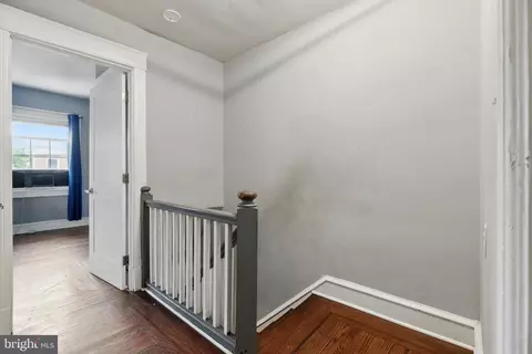 Entry Way - 3402 Ramona Ave, Baltimore, MD 21213 photo 5 of 8