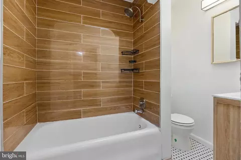 Bath - 3402 Ramona Ave, Baltimore, MD 21213 photo 1 of 2