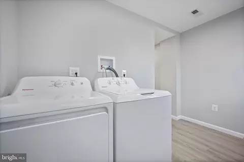 3609 Chestnut Ave, Baltimore, MD 21211 photo 14