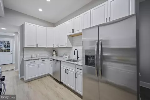 3609 Chestnut Ave, Baltimore, MD 21211 photo 12