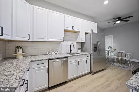 3609 Chestnut Ave, Baltimore, MD 21211 photo 11