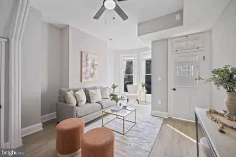 3609 Chestnut Ave, Baltimore, MD 21211 photo 4