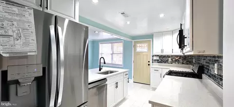Kitchen - 5528 Bucknell Rd, Baltimore, MD 21206 photo 4 of 5
