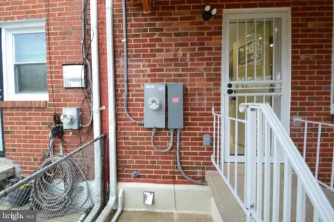 Entry Way - 5528 Bucknell Rd, Baltimore, MD 21206 photo 15 of 15