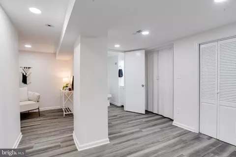 Entry Way - Undisclosed, Baltimore, MD 21218 photo 4 of 4
