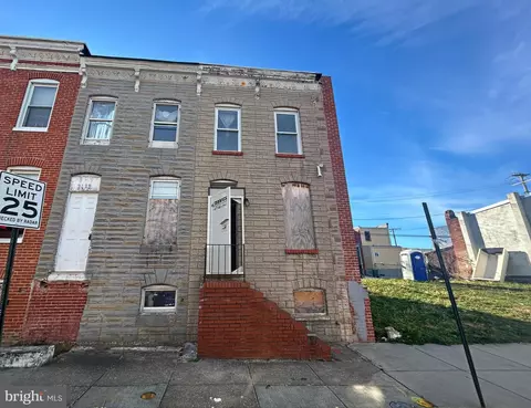 2141 Vine St, Baltimore, MD 21223
