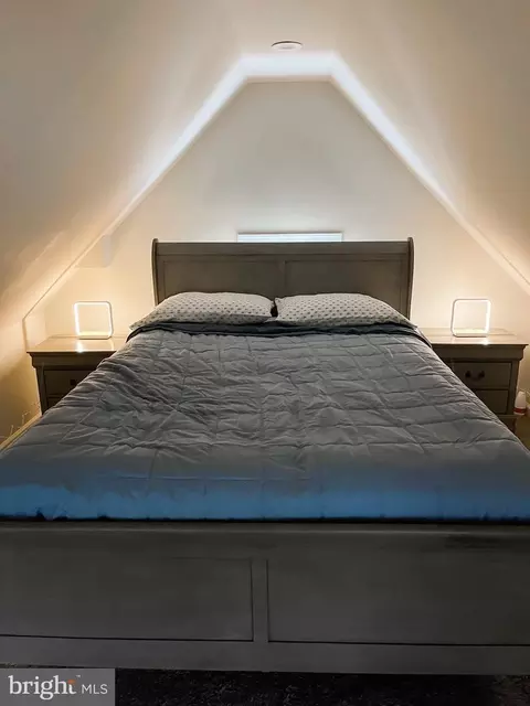 Bedroom - 1701 Spence St, Baltimore, MD 21230 photo 4 of 4