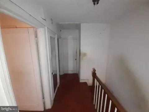 Entry Way - 1647 Stonewood Rd, Baltimore, MD 21239 photo 2 of 3