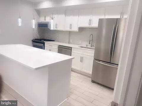 Kitchen - 506 E Patapsco Ave, Brooklyn, MD 21225 photo 1 of 1