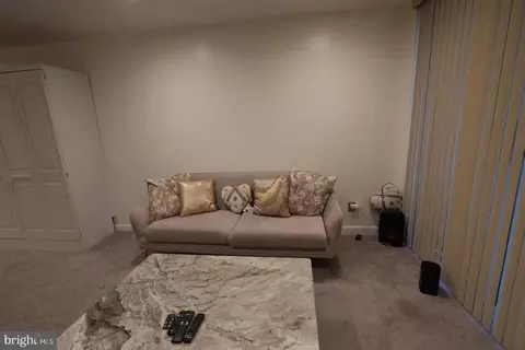 100 Harborview Dr #306, Baltimore, MD 21230 photo 6